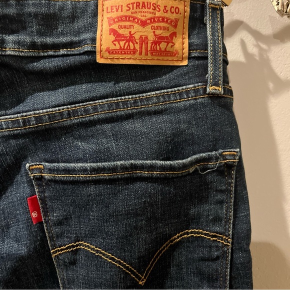 Levis Strauss 721 Jeans Womens Size 29 High Rise Skinny Denim Dark Blue - Picture 9 of 10